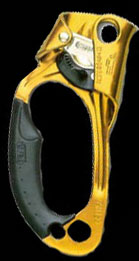 PU&Ntilde;O DE IZQUIERDAS